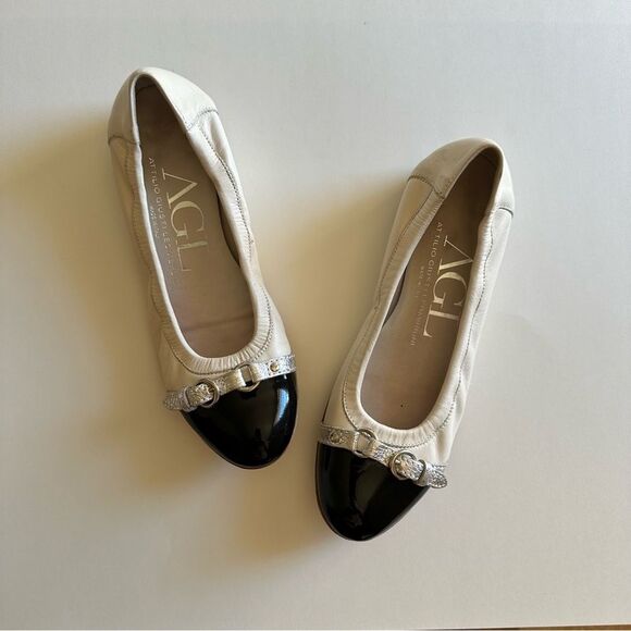 AGL White Leather Black Patient Leather Cap toe Monika ballet flat - Picture 2 of 10